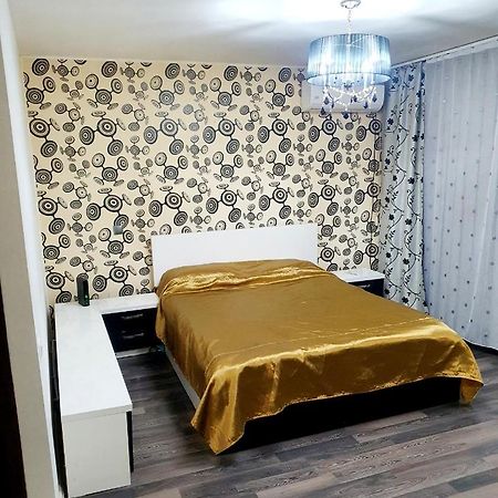 Apartament o camera Ellen Galaţi Exterior foto