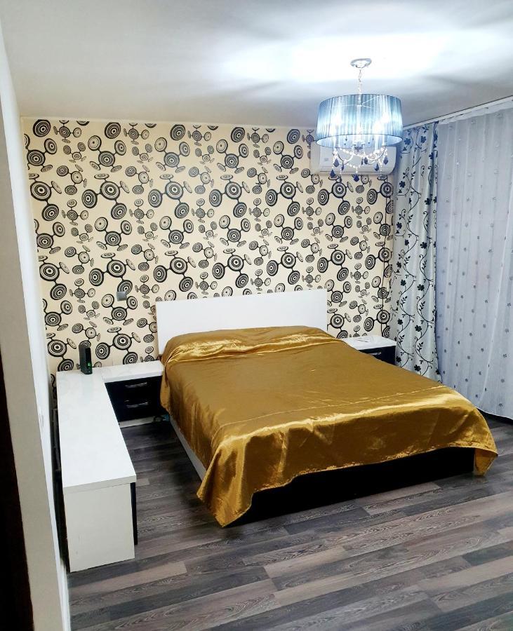 Apartament o camera Ellen Galaţi Exterior foto