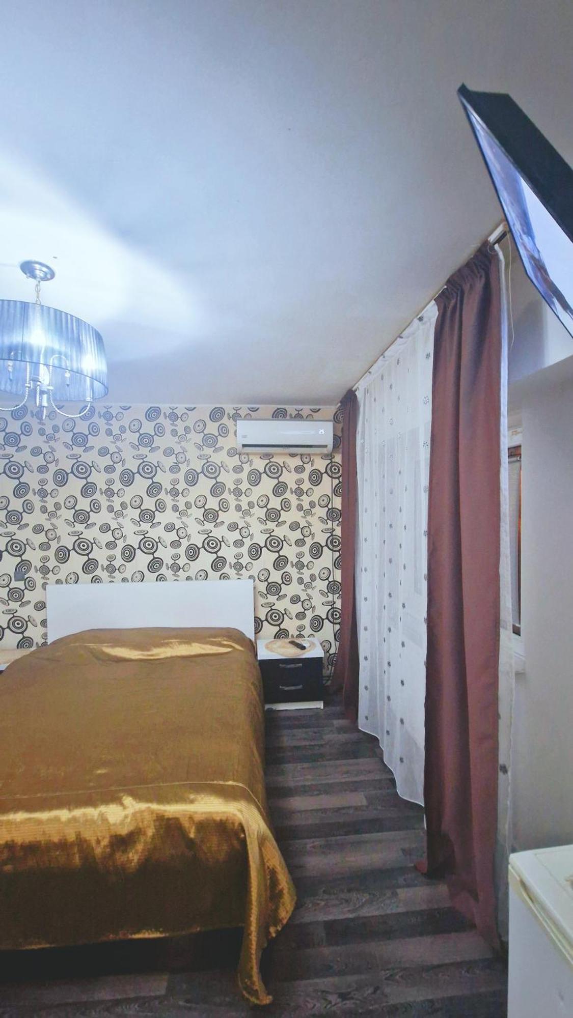 Apartament o camera Ellen Galaţi Exterior foto