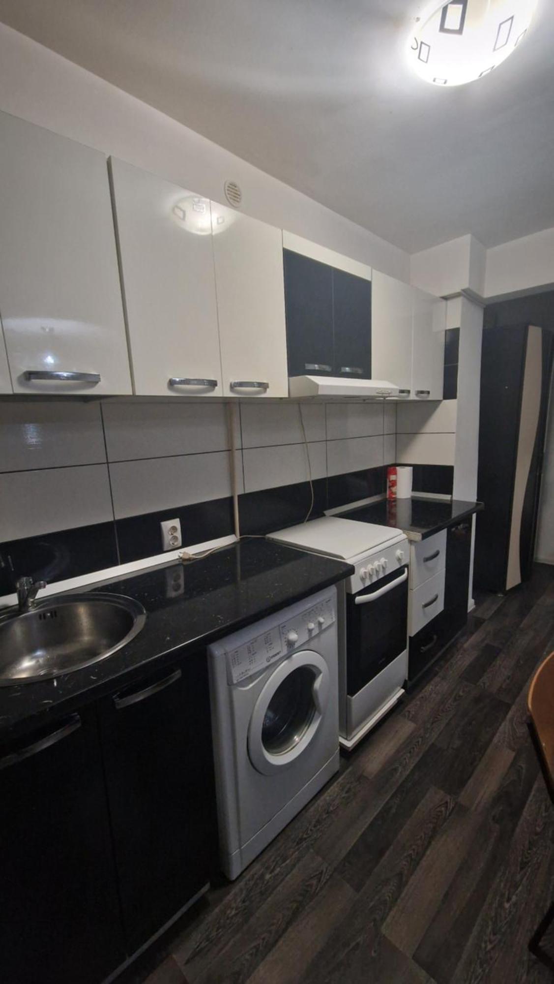 Apartament o camera Ellen Galaţi Habitación foto