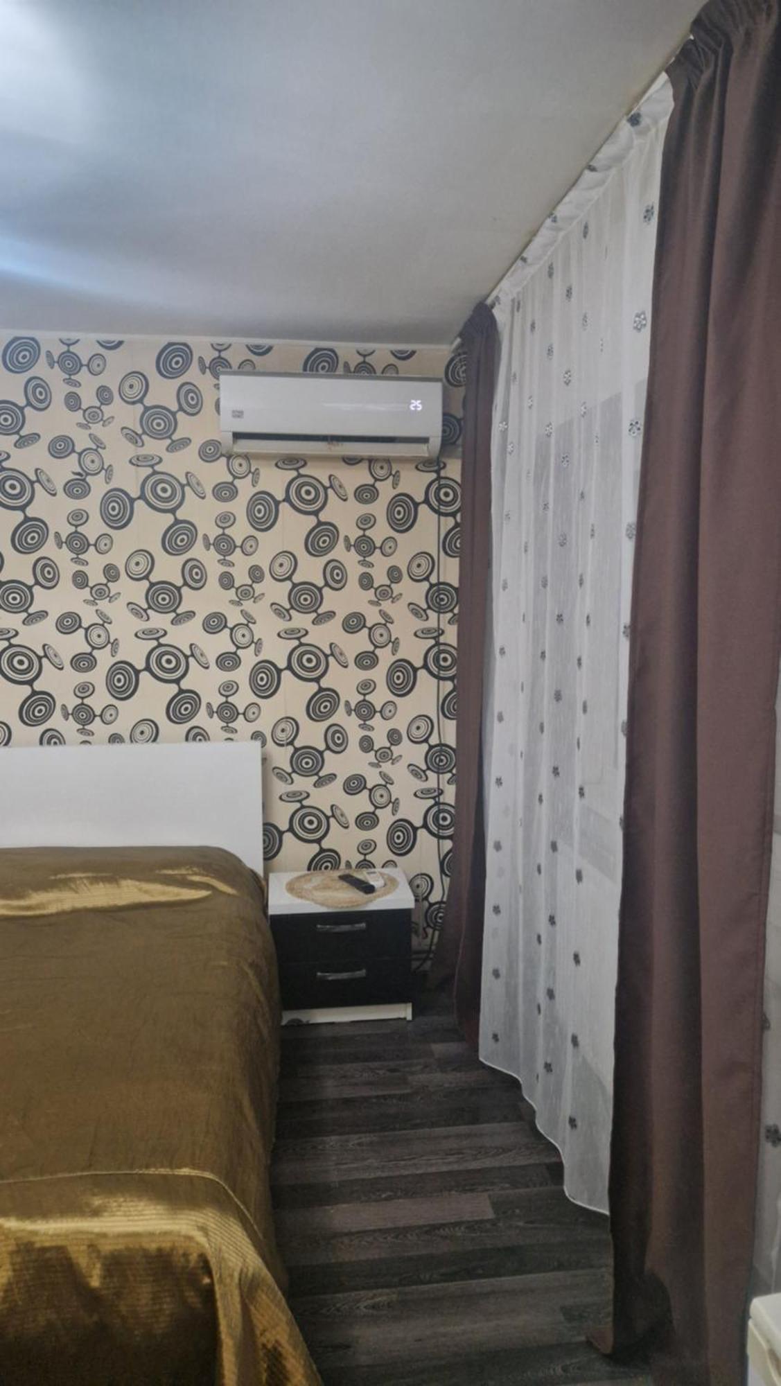 Apartament o camera Ellen Galaţi Exterior foto